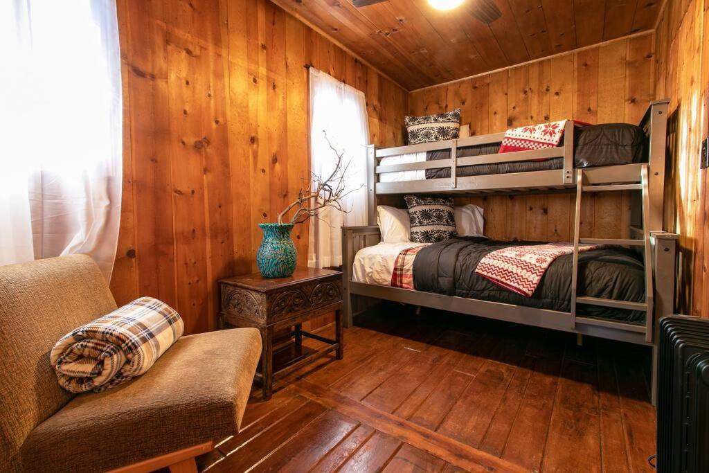 The Lodge At 11 Chimneys Idyllwild Exterior foto